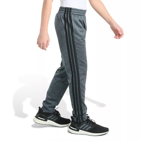 NWT! ADIDAS ESSENTIAL Youth 3 Stripes Tapered Fleece Lined pants Size Medium - Picture 1 of 10